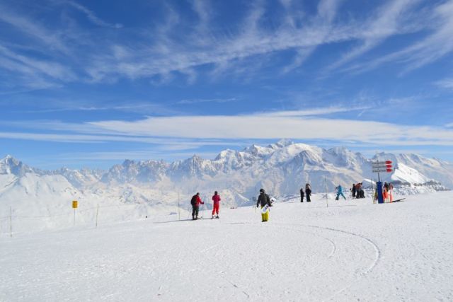 A 55 Years old solo skier looking for a group in Flaine or La Plagne