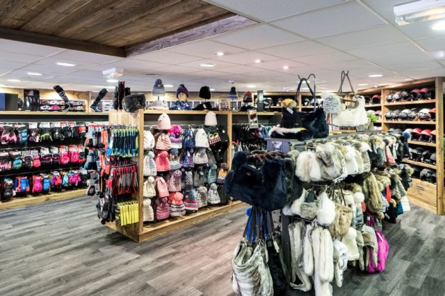 Mountain Story - rebooted Ski Hire in Tignes Le Lac