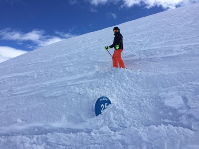 Val d'Isère Snow Reports - April 2018