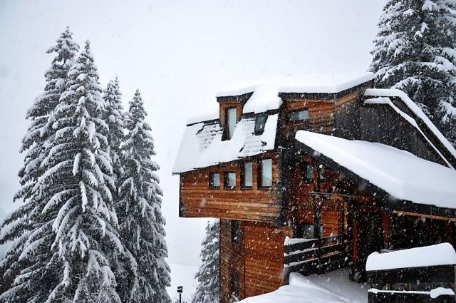 Snow Depths Build As Snow Keeps Falling