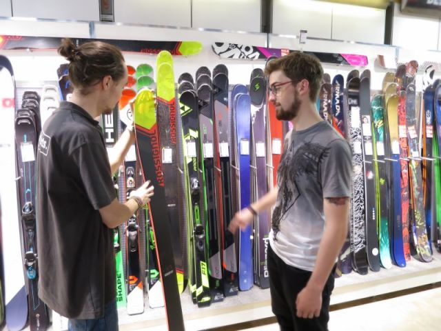 Briefly Cheaper to Buy Ski Gear In Britain