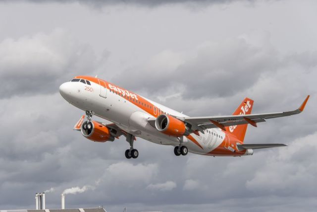 EasyJet Says Ski Flights Business Booming Despite Weaker Pound