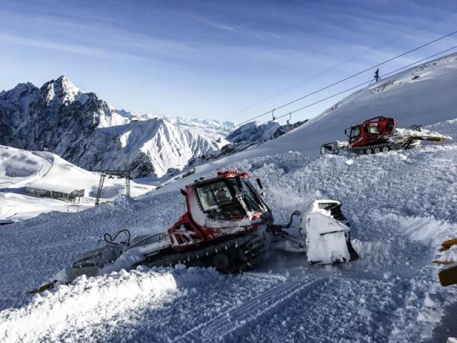 Alps Get Snow for Third Successive November Sunday