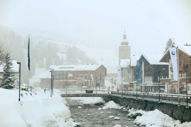 Heavy Snow in Austria, Switzerland and parts of France