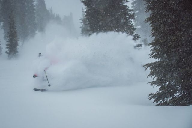 Up to 8 Feet of Snowfall in 7 Days in California
