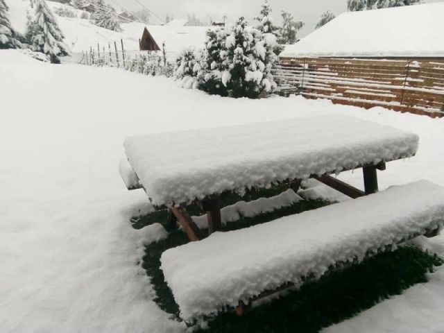 Heavy Snowfall For mid-May in the Alps