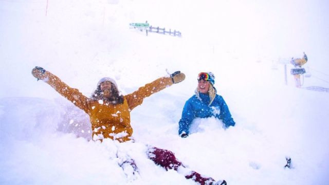 New Zealand Ski Area Extends 2018 Ski Season