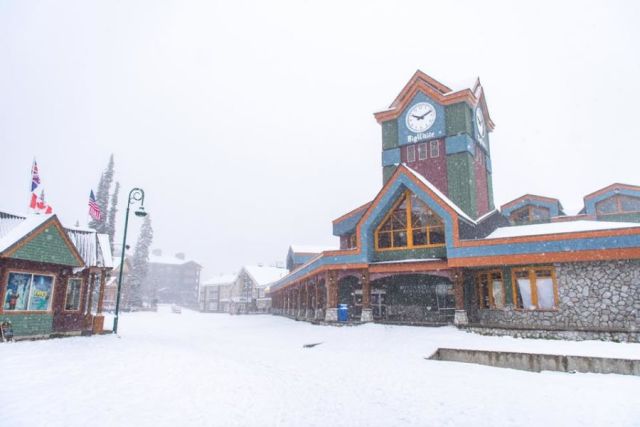 Canada’s Ski Season May Start This Weekend (or Maybe Next)