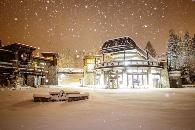 Major Thanksgiving Snowstorm Makes Landfall in California