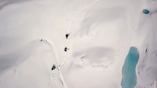 Man Plans to Ski Up and Down Everest Without Extra Oxygen