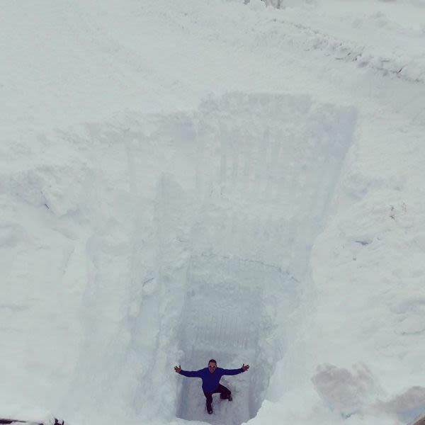 Snow Found To be over 11 Metres Deep on Norwegian Summer Ski Slopes