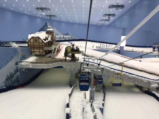 Indoor Gondola Replaced By Indoor Chairlift at Giant Chinese Indoor Snow Centre