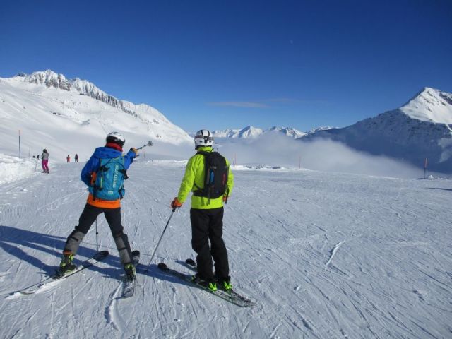 Some Swiss Ski Areas Report Business Up (Others Not)