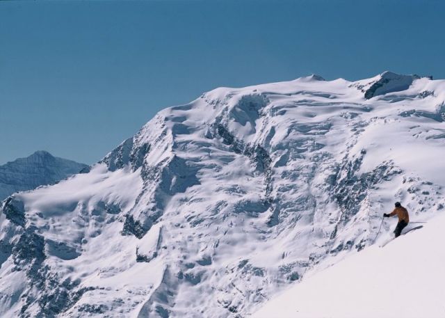 New 6-Seat Chairlift at Sainte Foy 