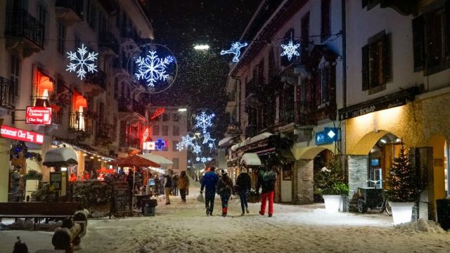 French Ski Season Start in February 