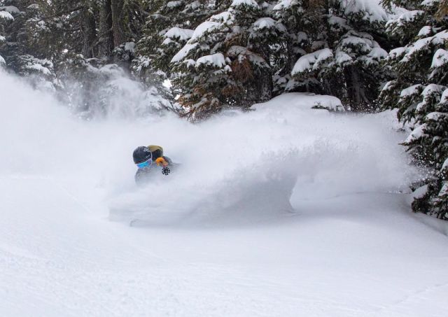 Gondola Link To create “North America’s Third Largest Ski Area”