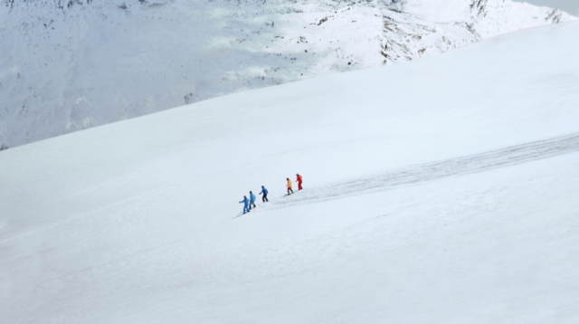 80 Metre High “Snow Declaration” Written With Skis In Chinese Snow