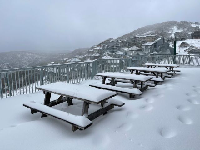 Nearly Summer Snow in Australia