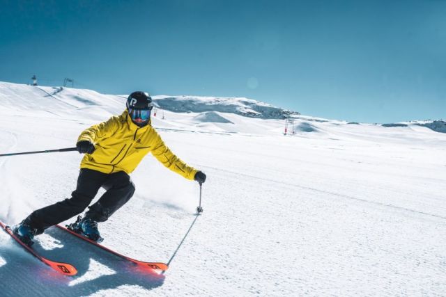 Les 2 Alpes Opening for Summer Ski Season On Tuesday