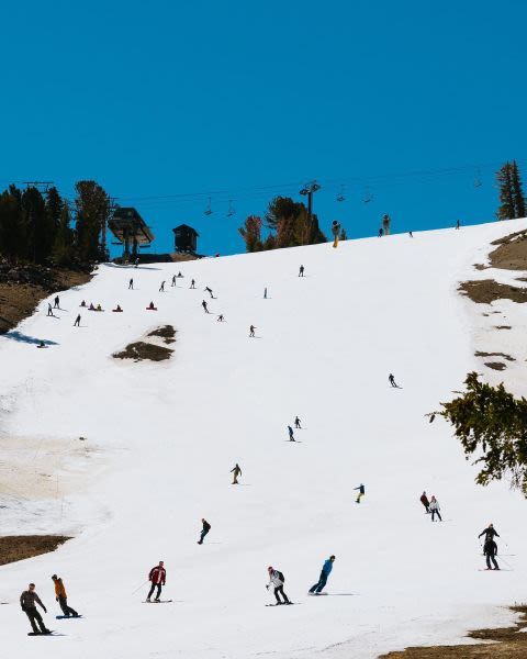 A Dozen US Ski Areas Open For Memorial Day Weekend