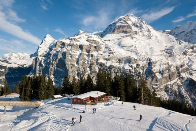 Mürren Uses Snow Farming To Guarantee November Opening