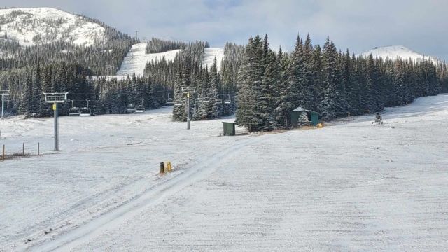 Heavier Canadian Snowfall as Season Start Nears