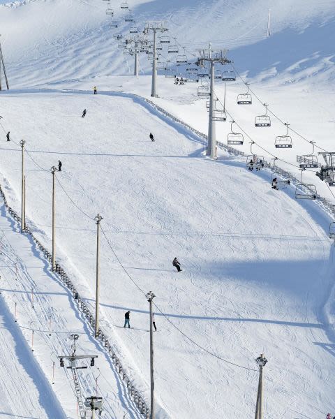 Icelandic Ski Area Records 100,000 Skier Visits For First Time