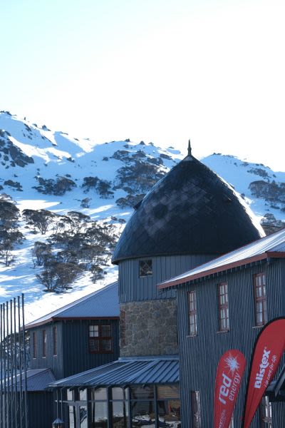 Australia’s Highest Ski Area’s 2024 Delays Season Start After Fire Damage