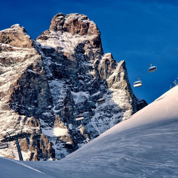 New Six-Seater Chairlift For Cervinia