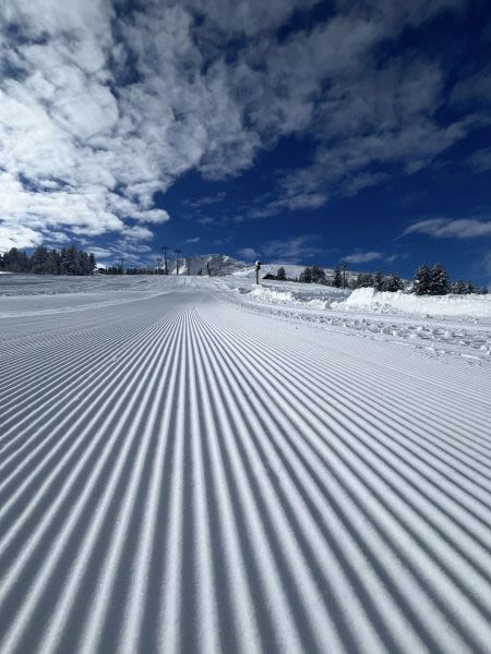 Bulgarian Ski Area Opening Early After Bumper Snowfall