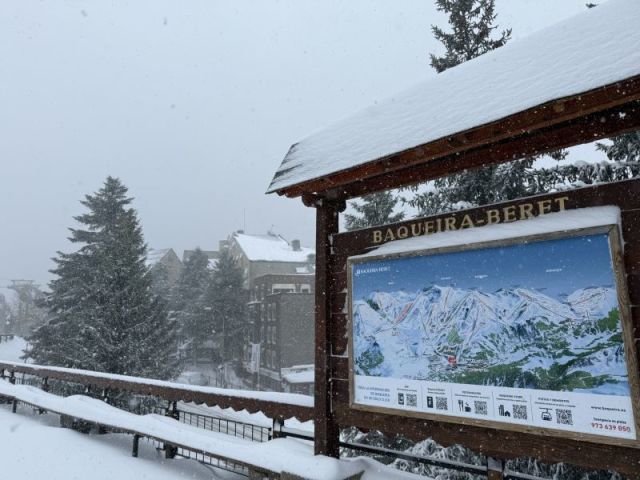 Ski Areas Race to Open in The Pyrenees