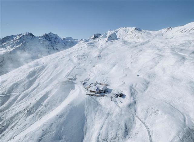 Sölden Leads World With 60km Of Slopes Open Already