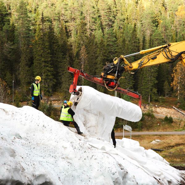 Snow For Parts of Europe as Glaciers Announce (Re)Openings