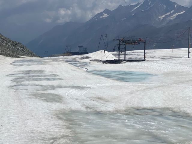 Re:One Summer Ski Area Left Open in 2022 As Zermatt Announces Temporary Closure