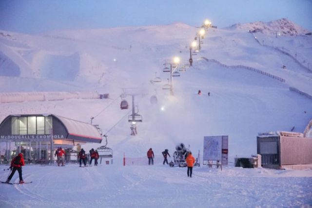 NZ resorts open with top up of fresh snow