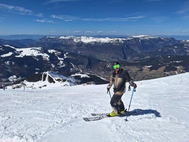 La Clusaz Snow Reports - April 2026