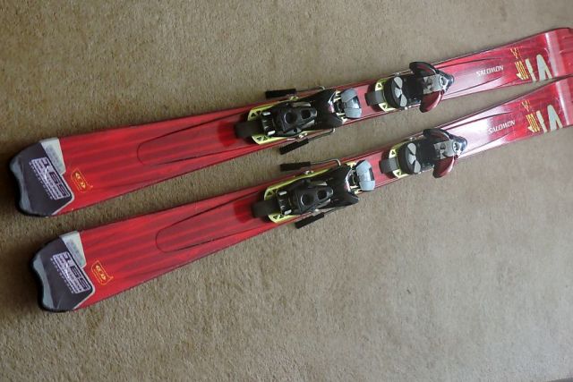Salomon skis with bindings and boots for sale
