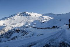 New Zealand Ski Areas may open early