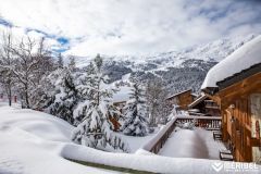 More Heavy Snow in Alps and Pyrenees