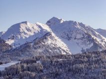 Improved Ski Conditions in the Alps After Big Snowfall