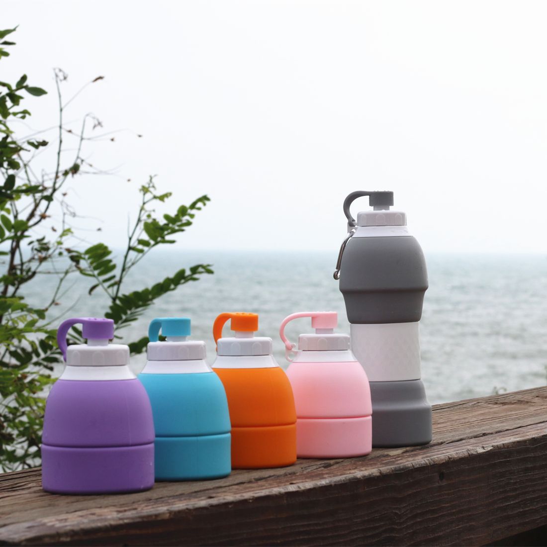 580 ml Silicone Water Bottle with Carabiner