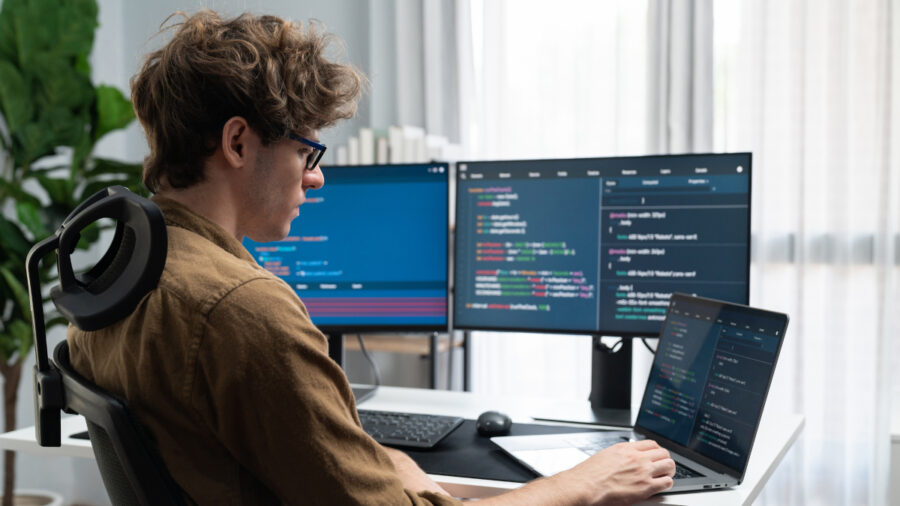 L’illusion du « Vibe Coding » : Pourquoi la syntaxe s'efface devant l'ingénierie système