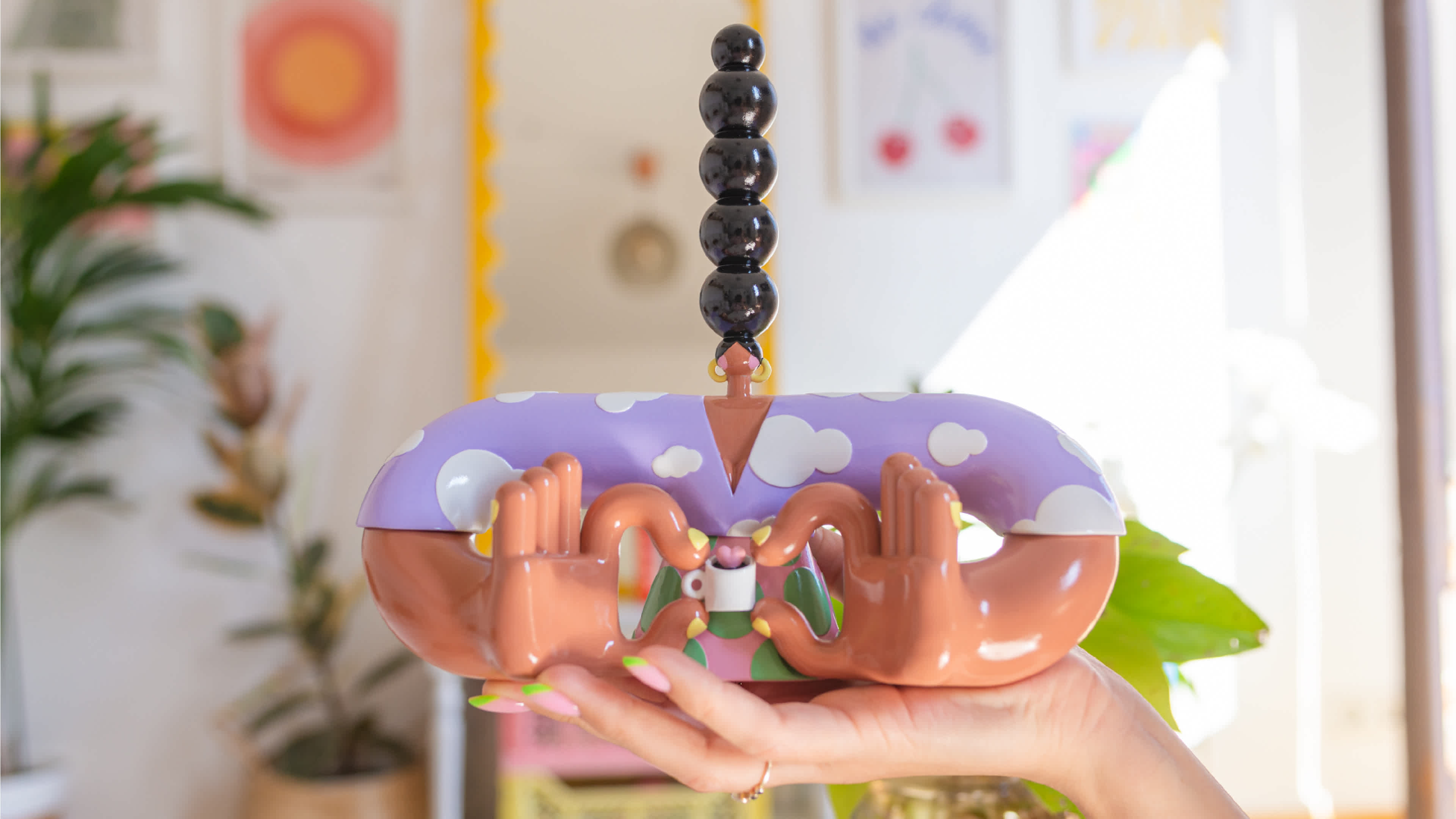 Coffeelicious sculpture