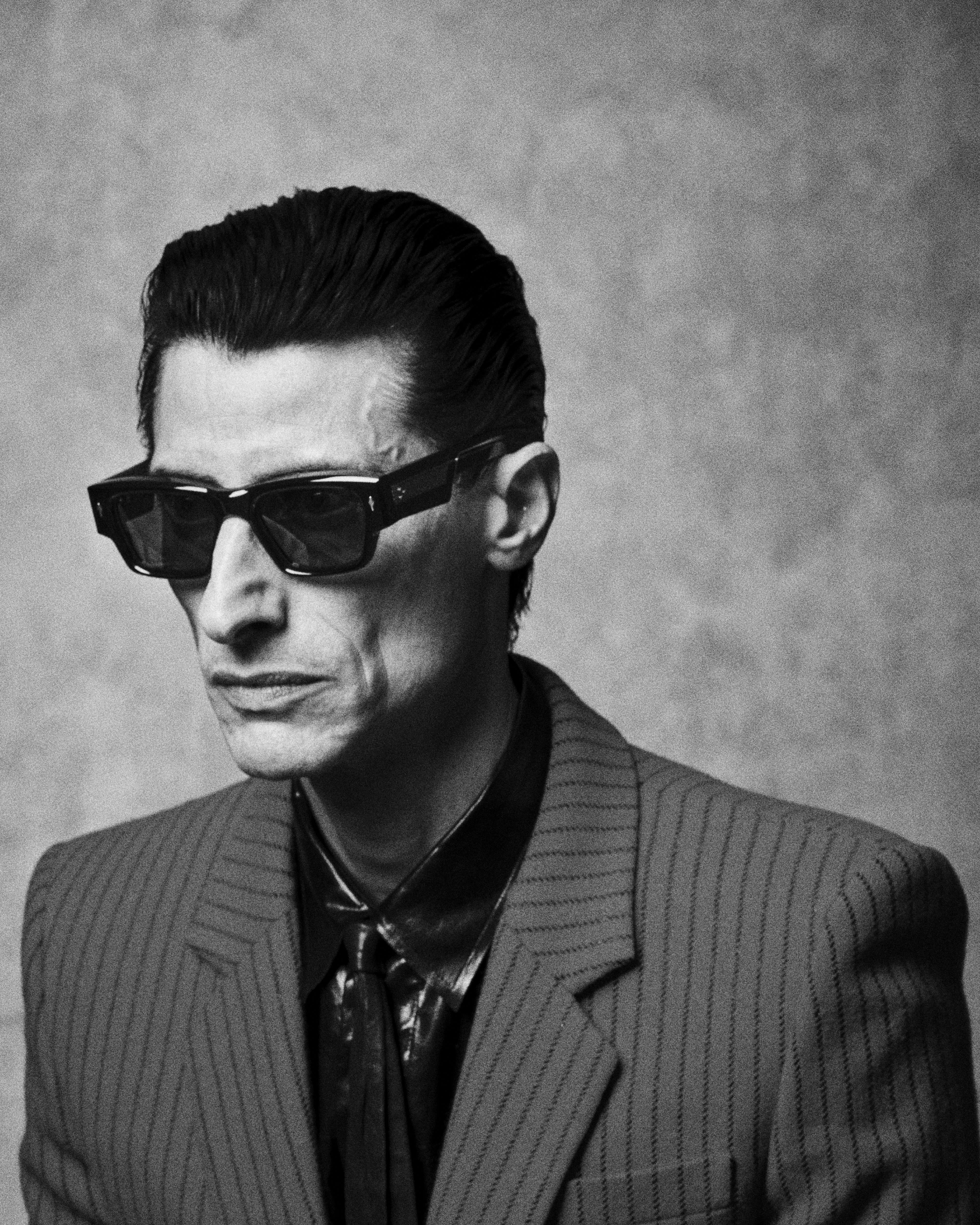 14L-CARDINAL / RED GLOW TRIPLE GRADIENT CR39