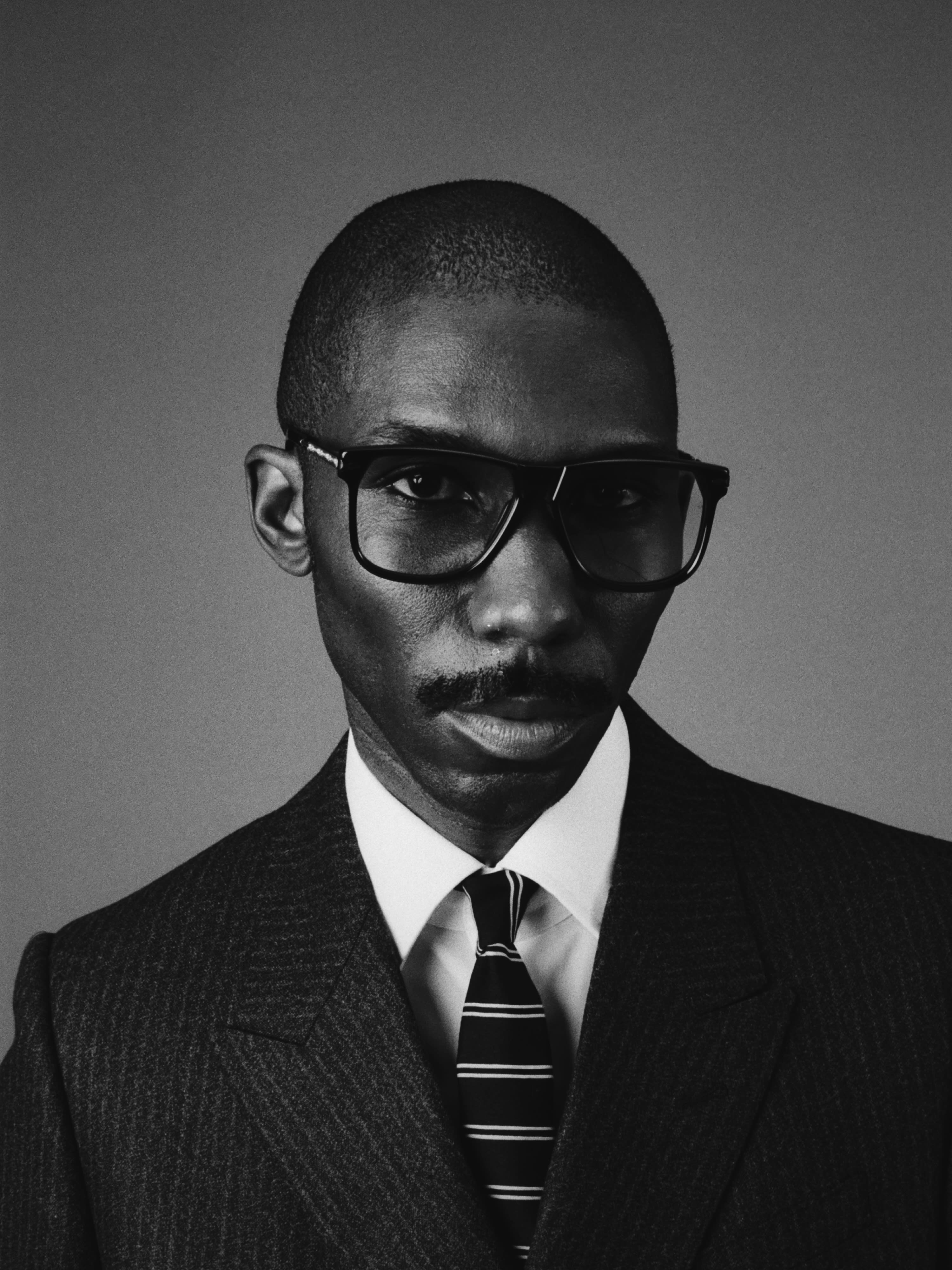 88-BLACK / SUPERLIGHT GREY CR39