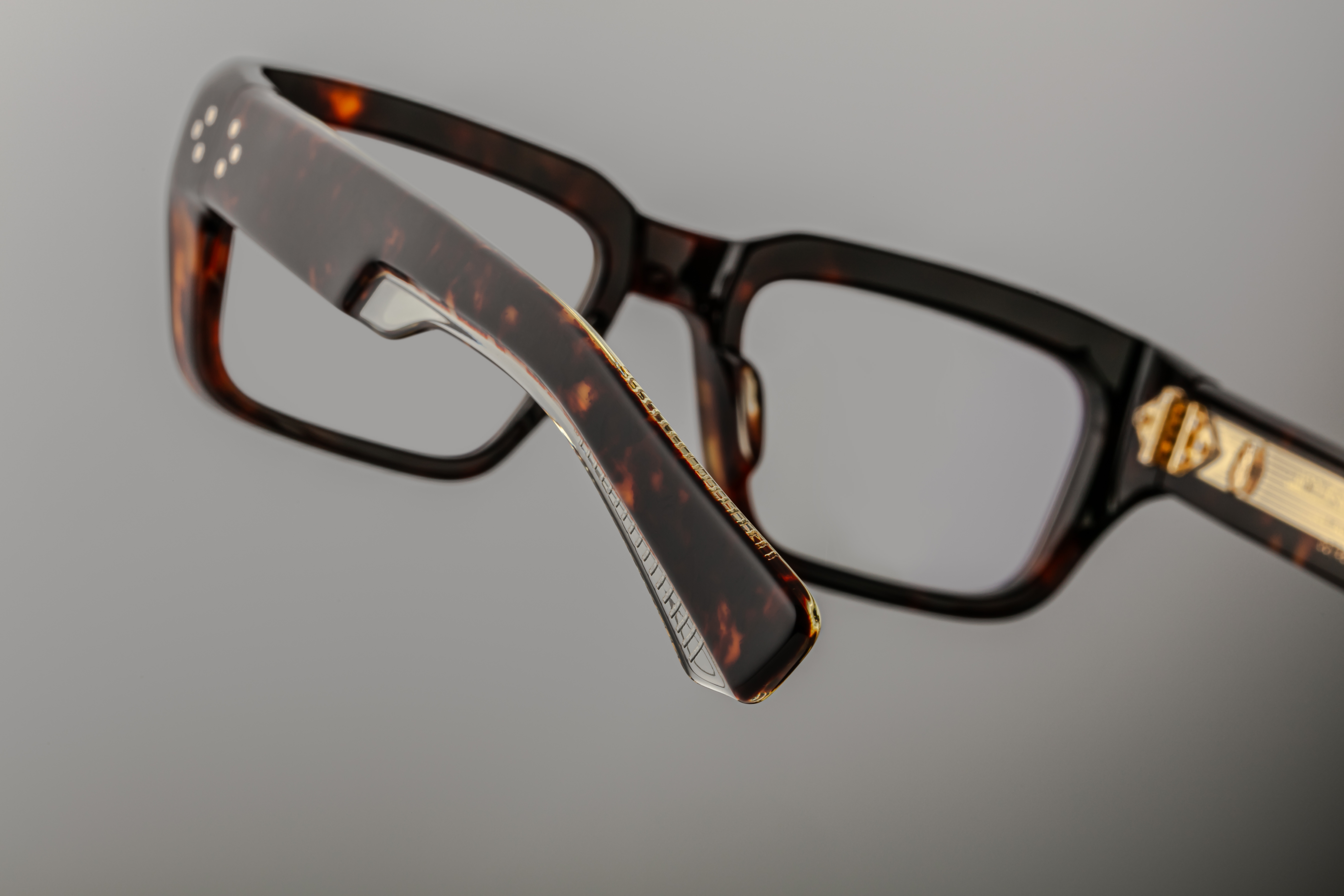 WALKER – Jacques Marie Mage