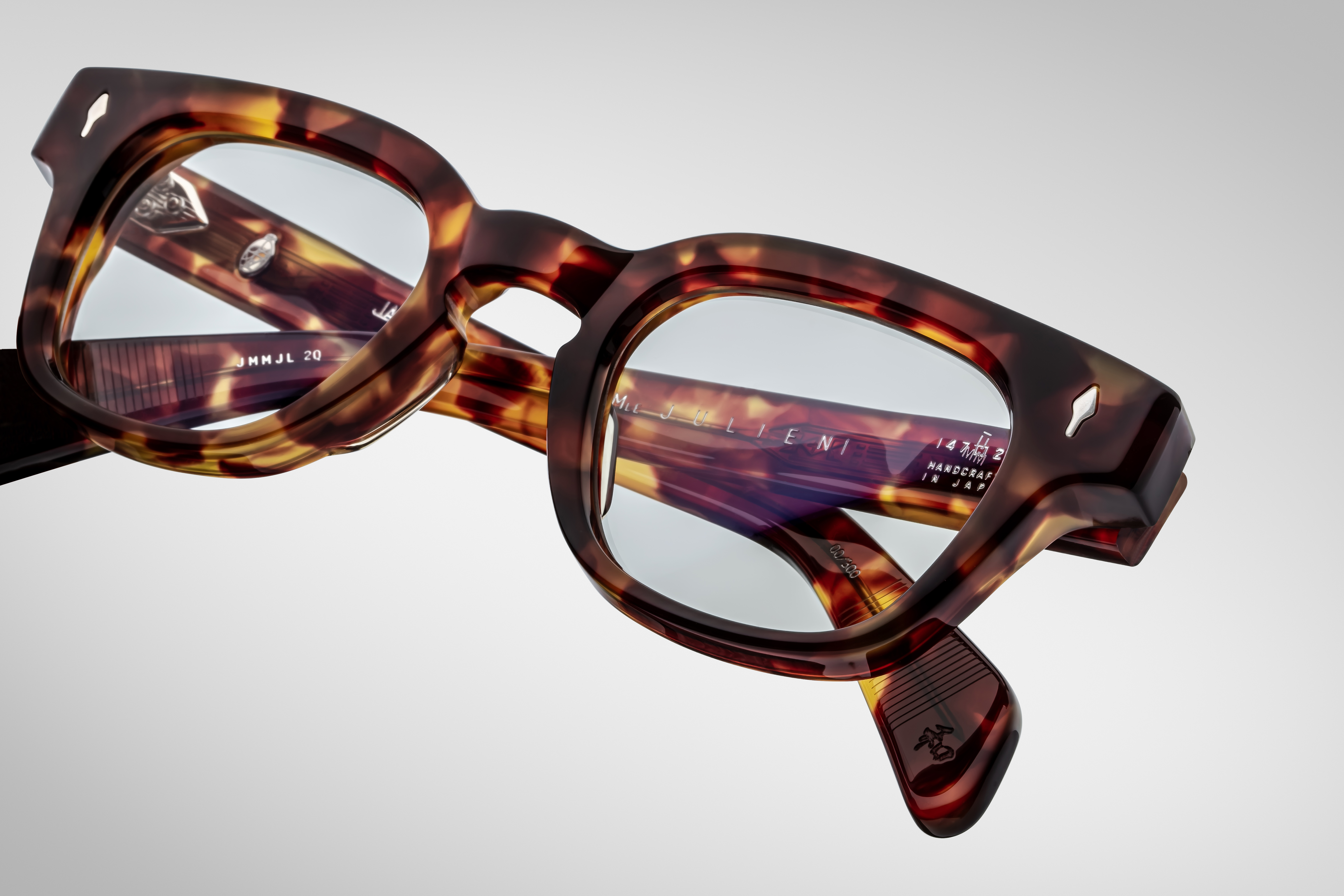 JULIEN – Jacques Marie Mage