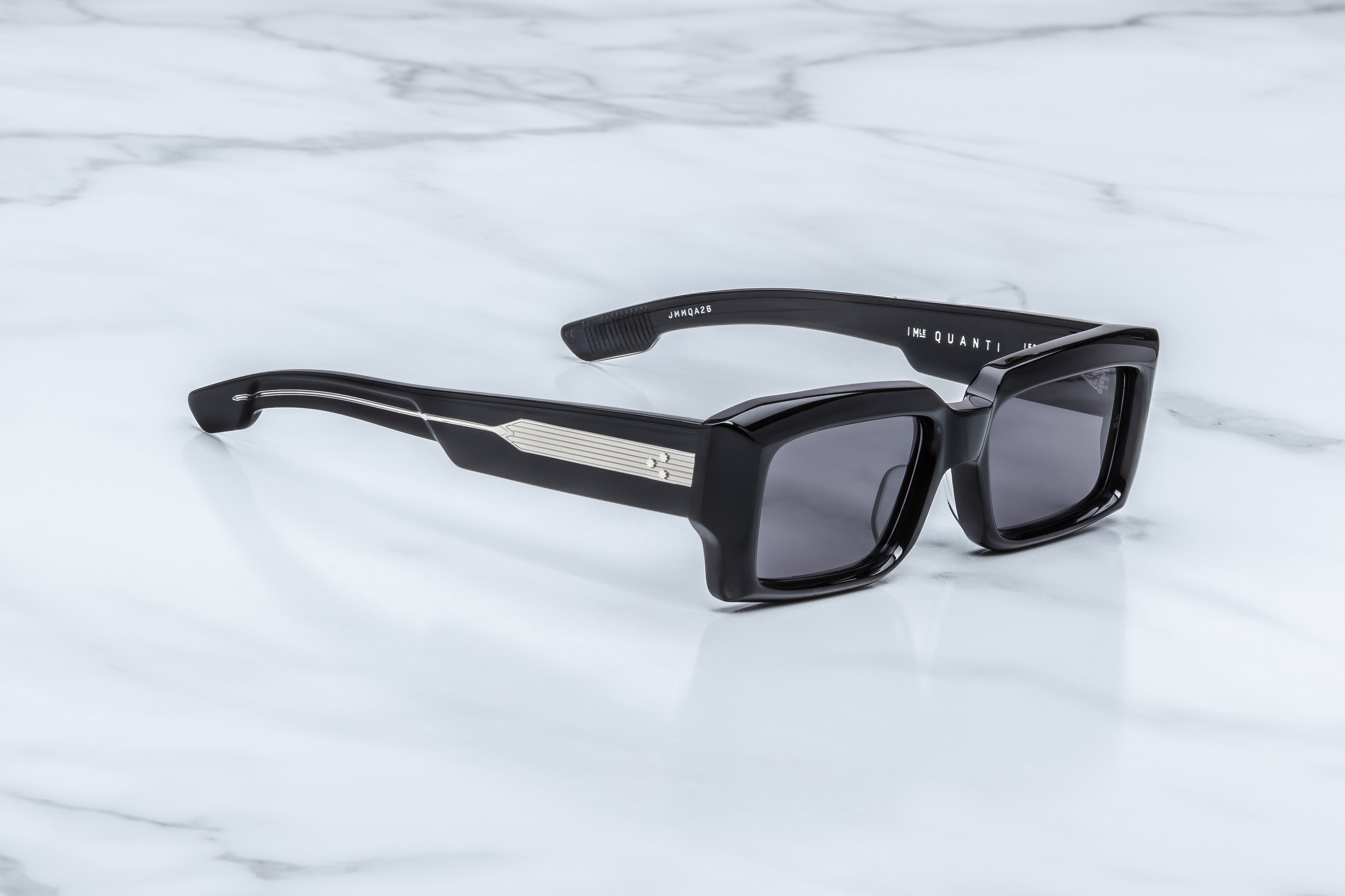 26-SHADOW / JET CR39