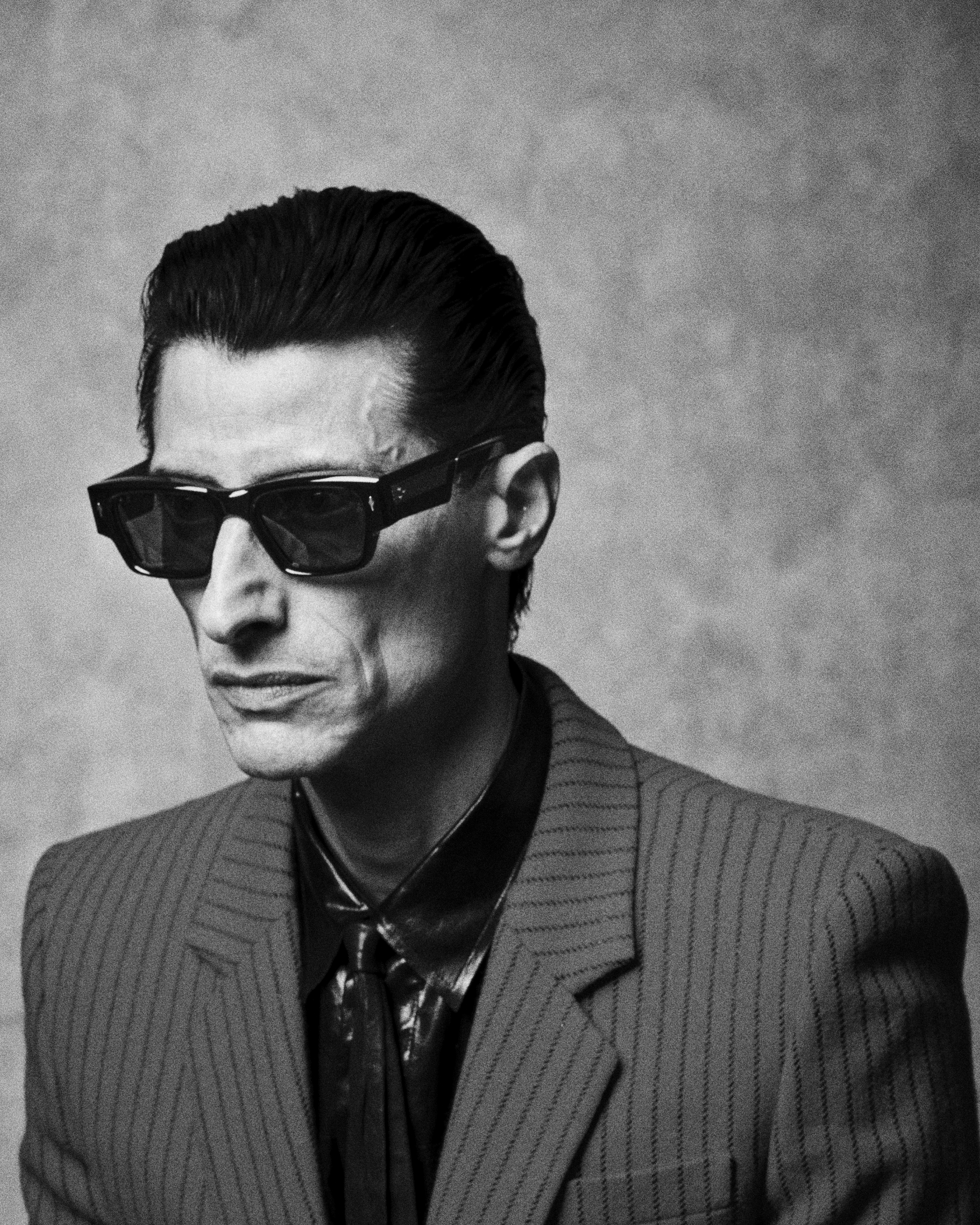 6P-BLOODSTONE / JET CR39