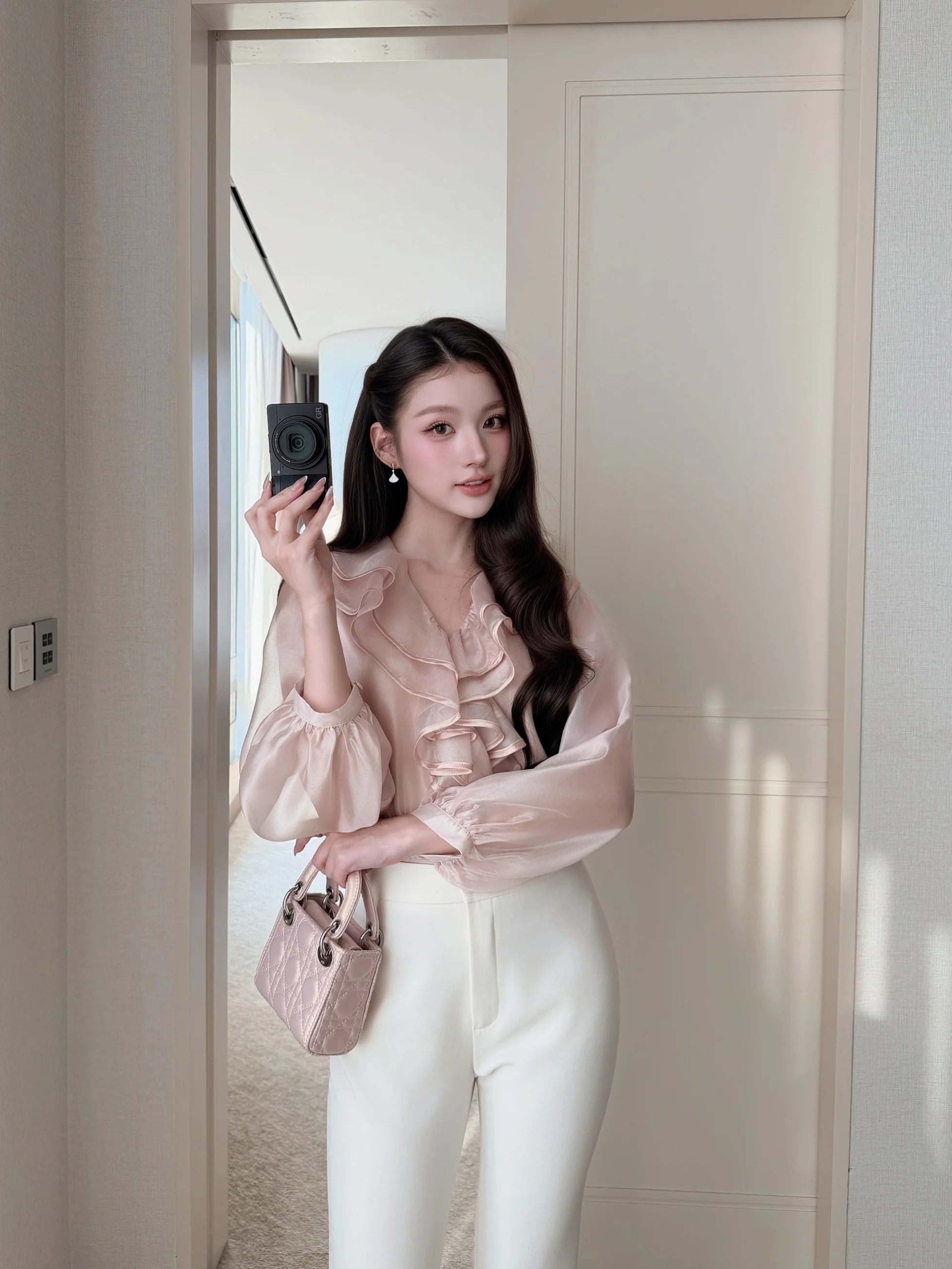Áo tơ hồng cổ bèo Emma shirt – Tops - Image 5